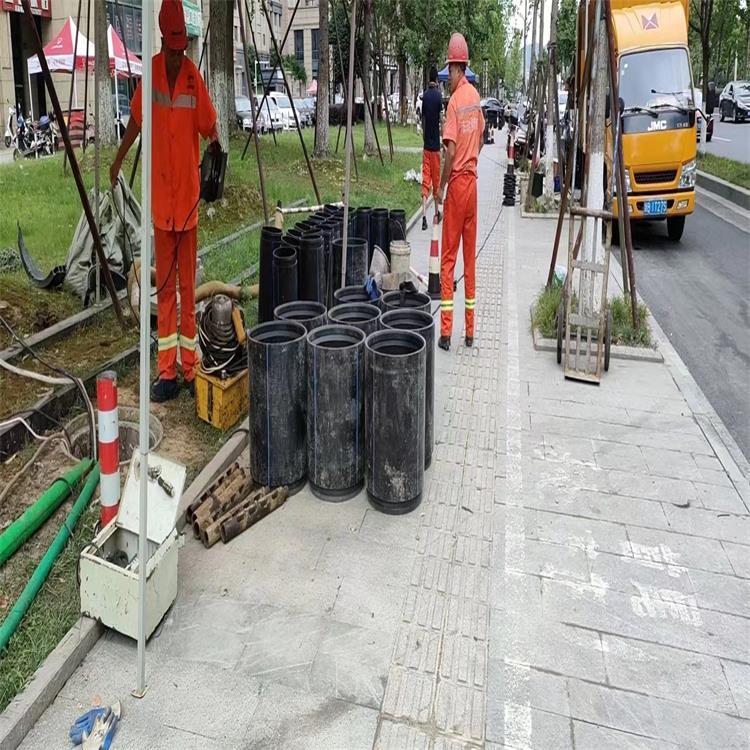 波莲镇管道短管置换修复